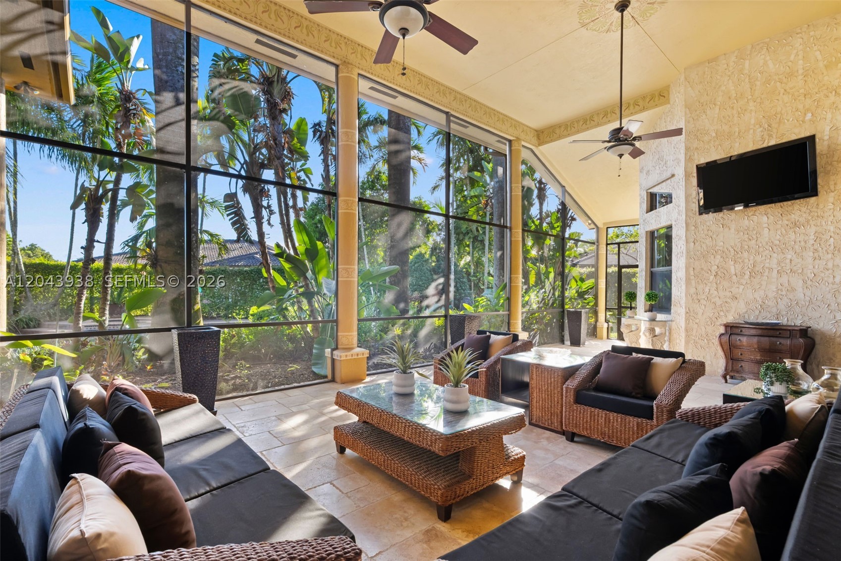 BISCADO ESTS SEC 1 - Residential