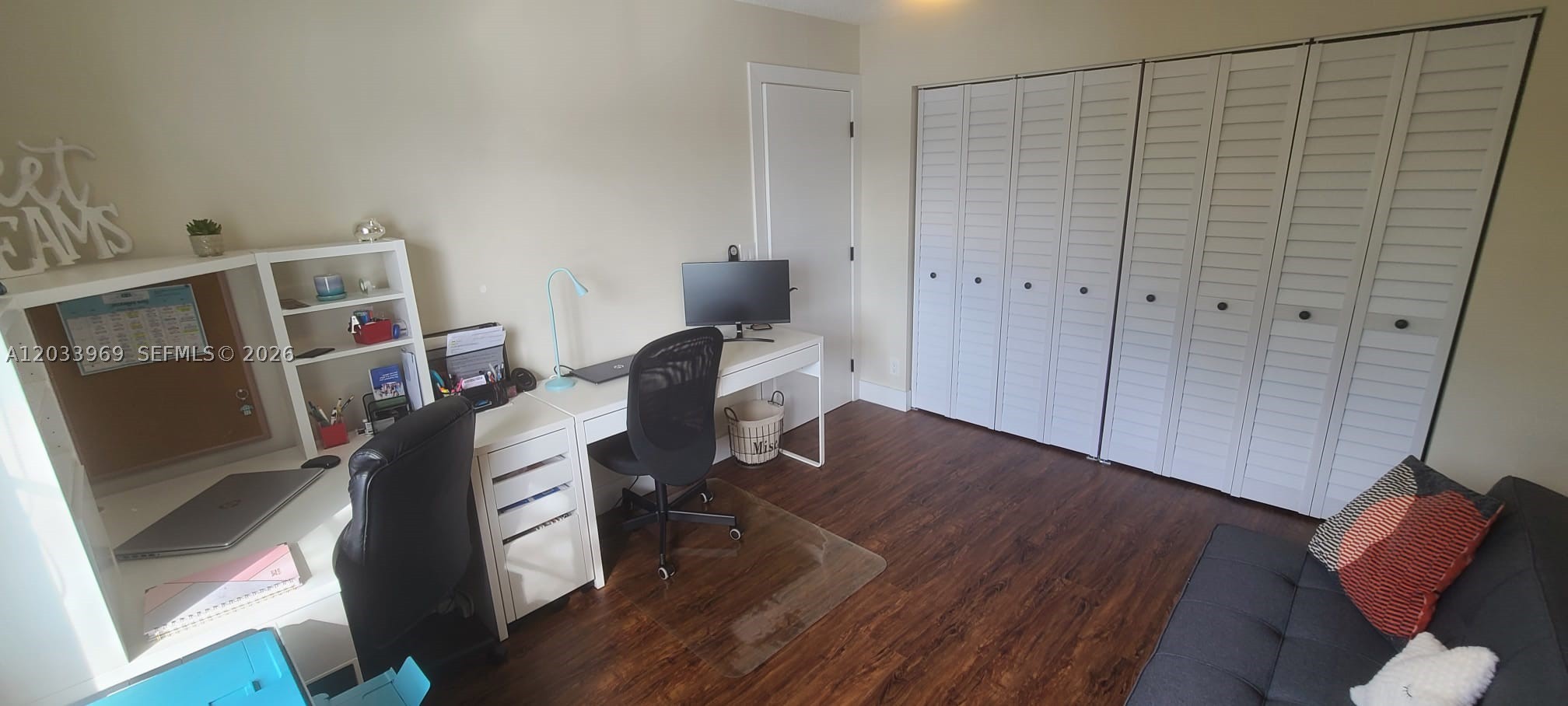TANGLEWOOD TOWNHOMES - Residential
