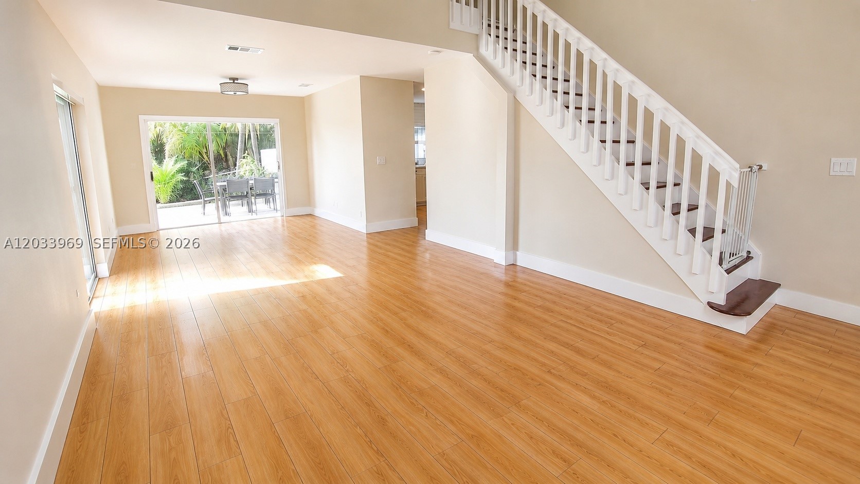 TANGLEWOOD TOWNHOMES - Residential
