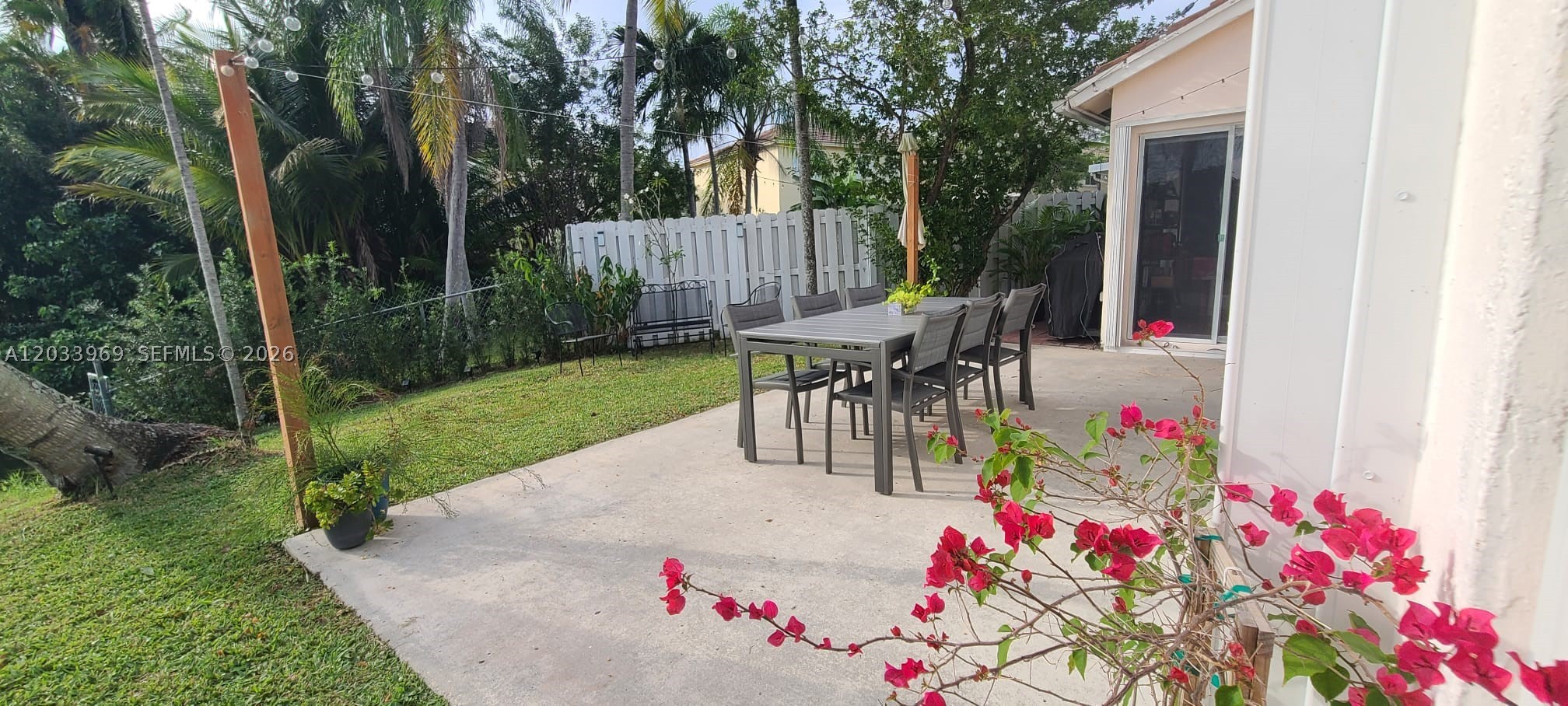 TANGLEWOOD TOWNHOMES - Residential