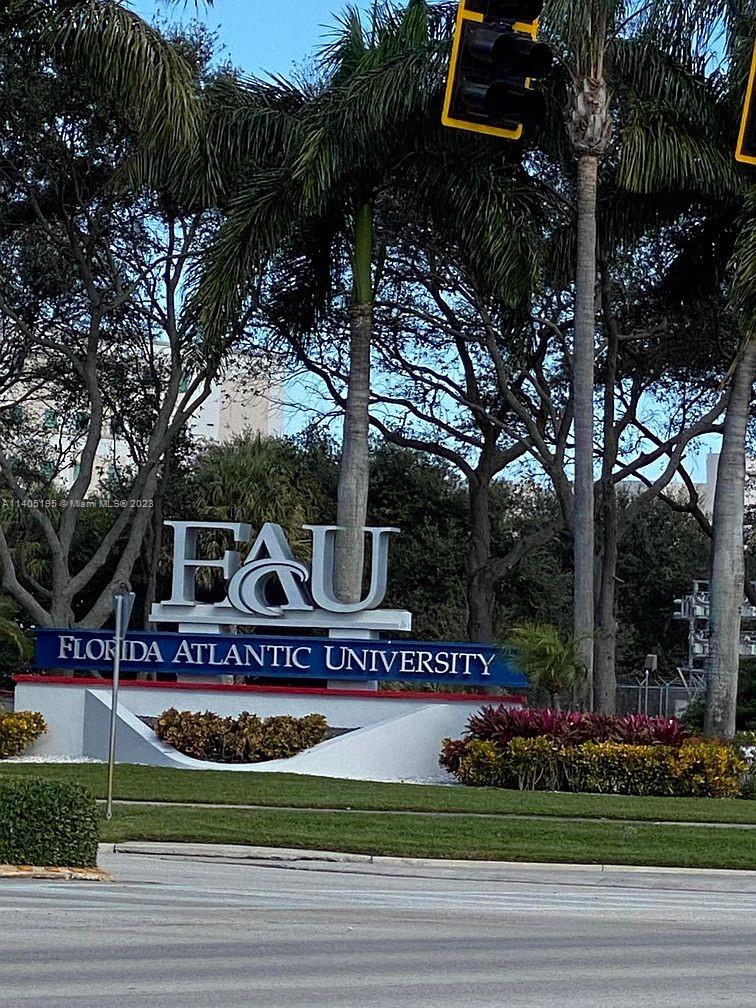 SABAL PARK - Residential