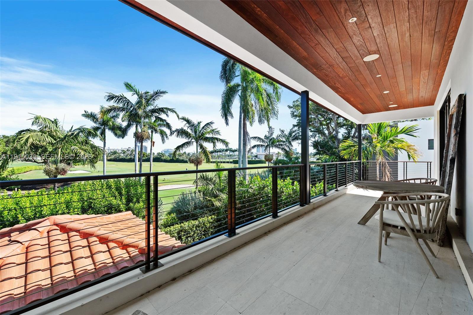 LA GORCE GOLF SUB - Residential