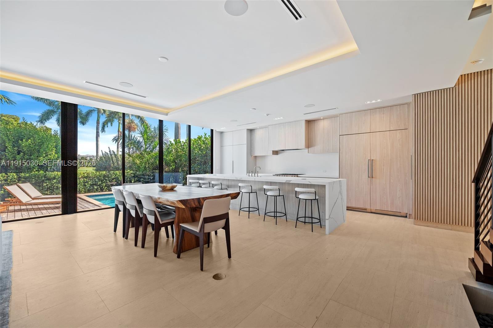 LA GORCE GOLF SUB - Residential