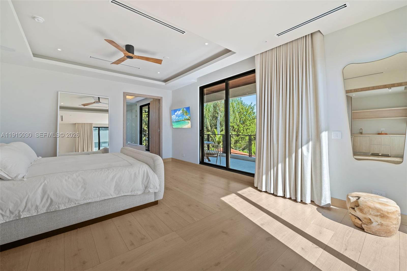 LA GORCE GOLF SUB - Residential