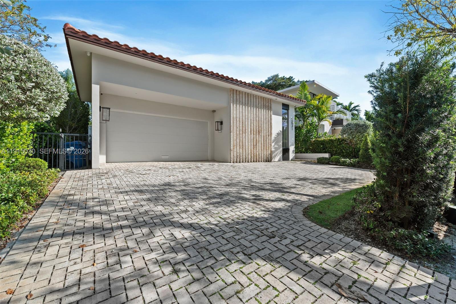 LA GORCE GOLF SUB - Residential