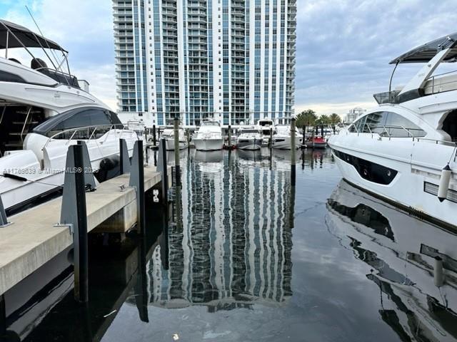 MARINA PALMS RESIDENCES S - Land