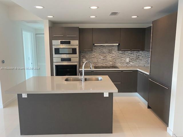 MIDTOWN AT DORAL - Residential Lease