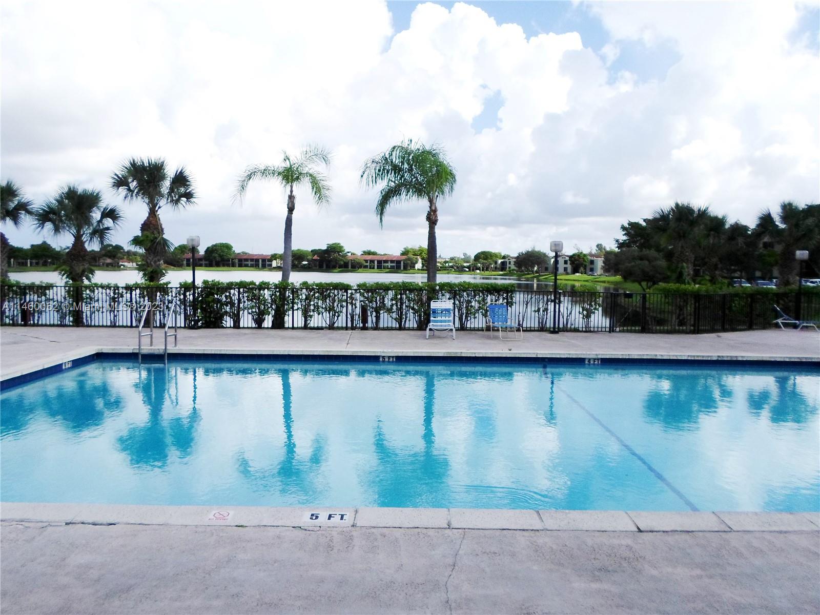 LAKE POINTE CONDOMINIUM N - Residential