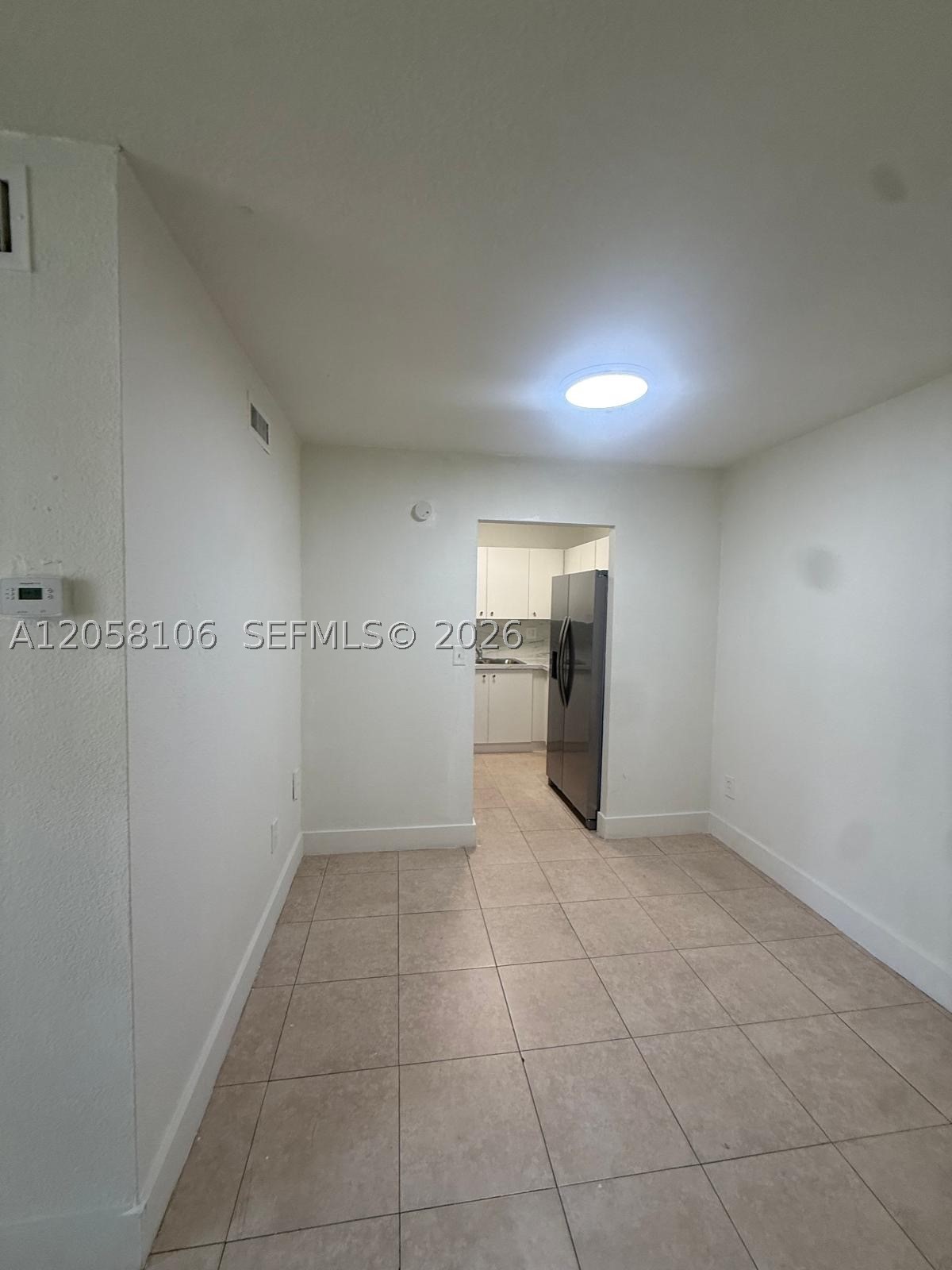 CAMBRIDGE CONDO - Residential