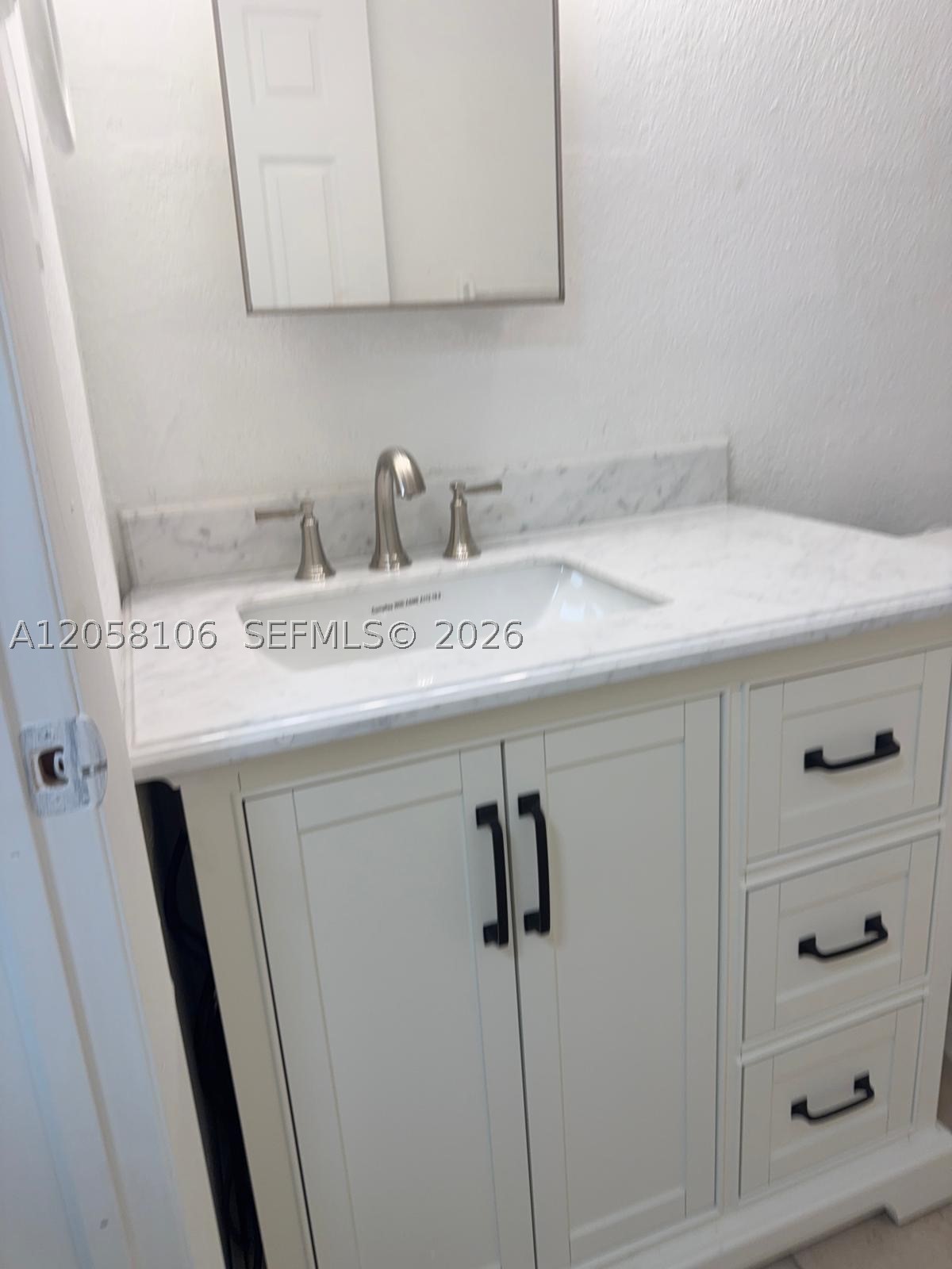 CAMBRIDGE CONDO - Residential