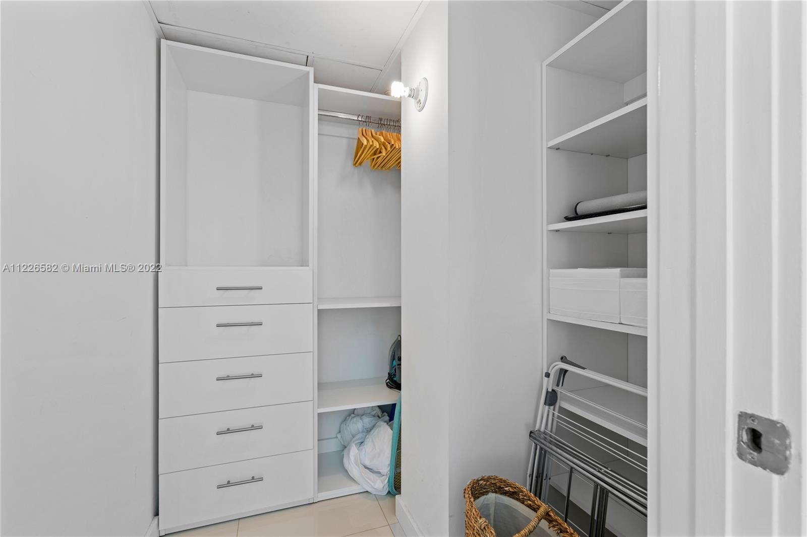 PARAISO BAY CONDO - Residential Lease