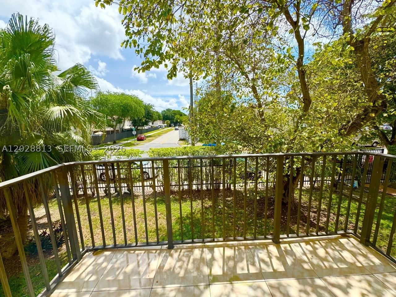 COURTYARDS AT KENDALL CON - Residential Lease
