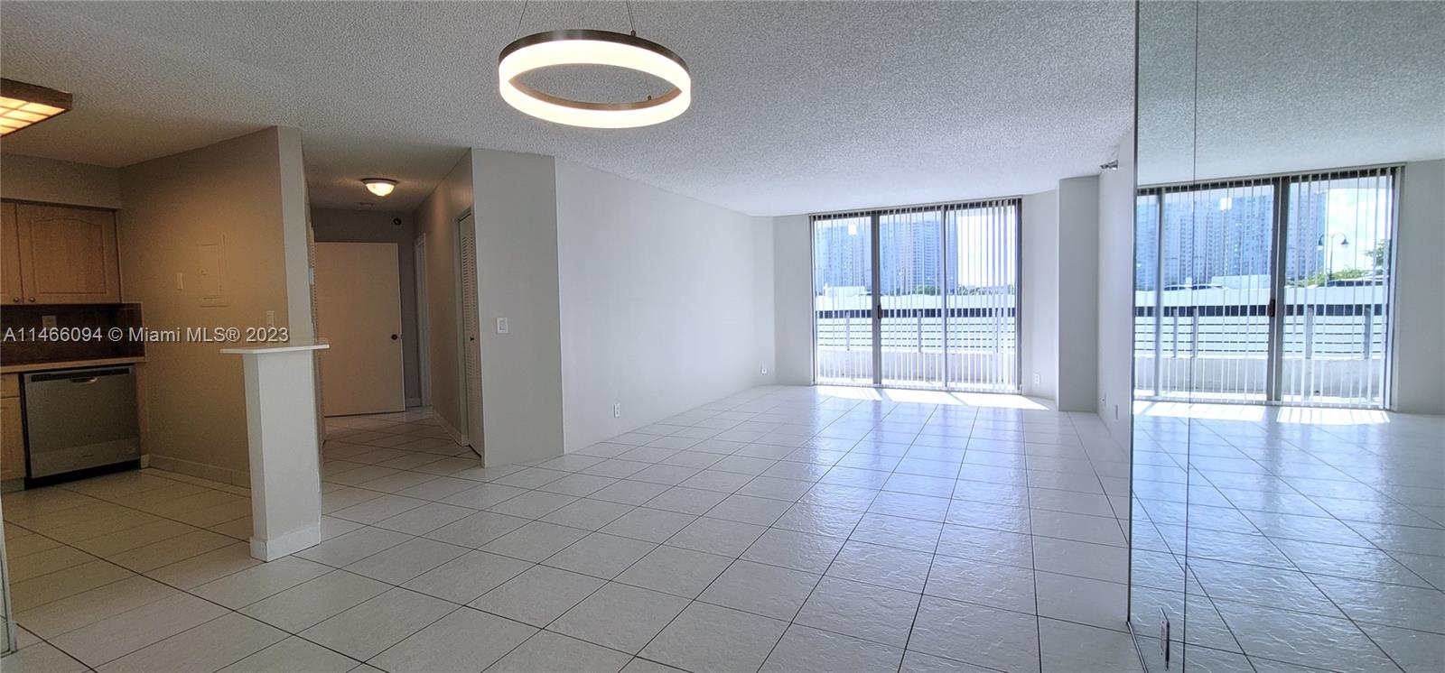 Enjoy exclusive living in one of most desired communities in Aventura: Mystic Point. This spacious and airy split
floor plan 2 bed/2 bath features an open balcony, tile floors throughout, wood kitchen, tile countertops, washer and
dryer in unit, marble bathrooms, and separate tub and shower in master bedroom. Just painted and ready to move
in! Condo amenities include, state of the art Gym, pool, tennis courts, hot tub, sauna, restaurants and much more.
Great location, steps away from Sunny Isles Beach and world renowned Aventura Mall. Available starting Nov 7 2023!