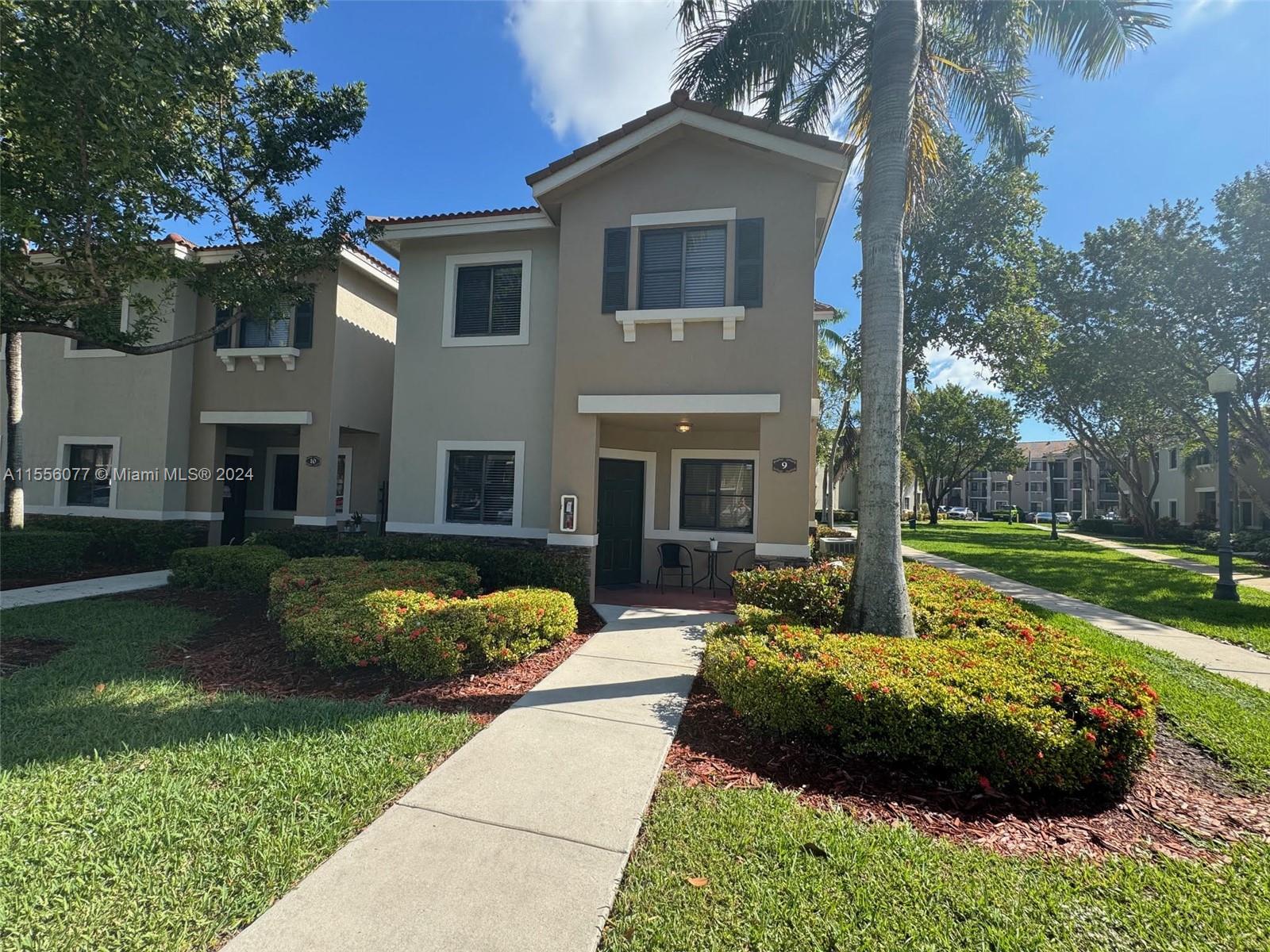 THE COURTS AT BAYSHORE I - Residential