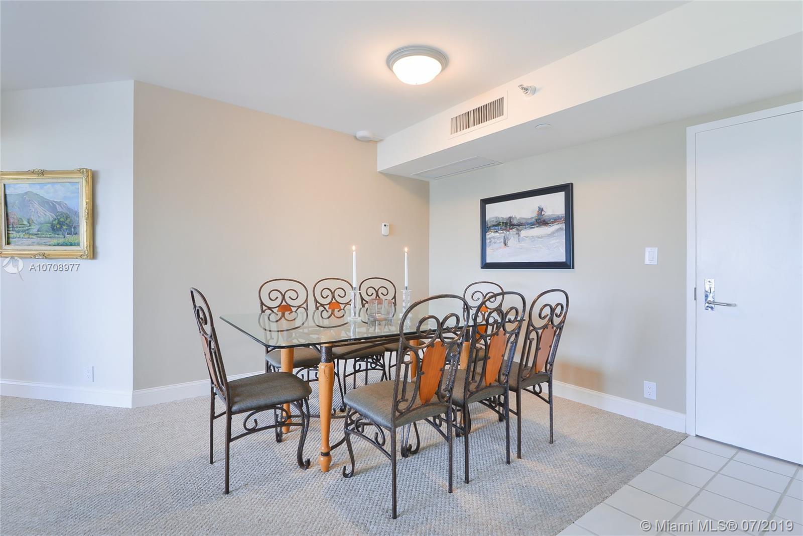 MYSTIC POINTE TOWER 500 C - Residential