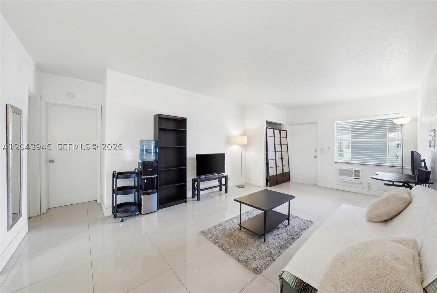 Live or invest in one of Fort Lauderdale's most desirable and conveniently located neighborhoods. Competitively priced and offering exceptional value in today's market, this well-maintained 1-bedroom, 1-bath condominium is an outstanding opportunity for both owner-occupants and investors. Ideally located just minutes from Wilton Manors, Downtown Fort Lauderdale, the beaches, and the Brightline station, with convenient access to I-95 and major highways.

The functional layout is designed to maximize comfort and efficiency. Currently leased at $1,650/month through January 31, 2027, the property provides immediate, stable rental income, making it an attractive turnkey investment. HOA is $772/month. Residents enjoy community amenities including a pool, BBQ area, and solarium. Situated in a high-demand rental market with strong long-term appeal. Motivated seller welcomes reasonable offers.