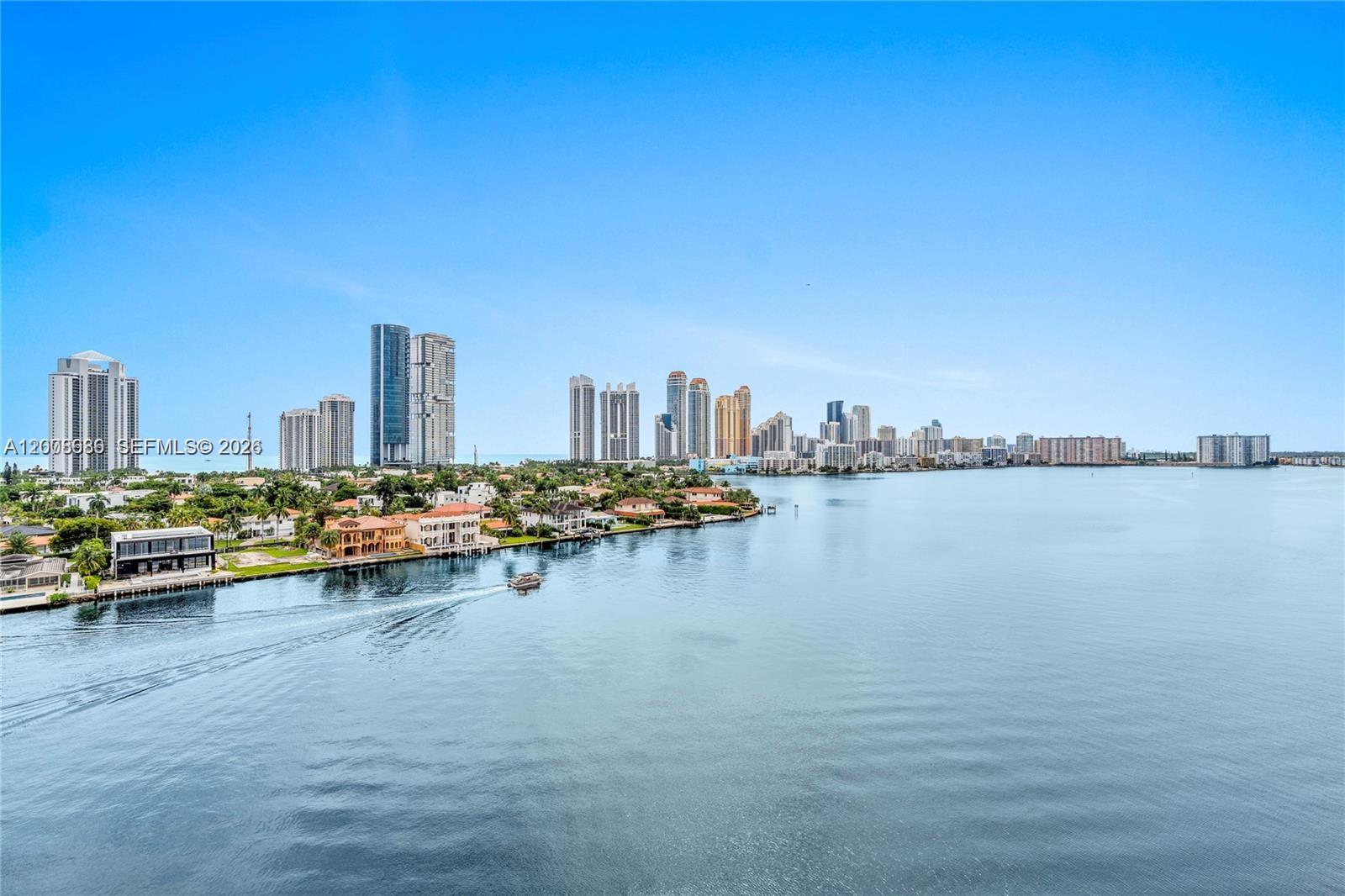 MYSTIC POINTE CONDO NO TH - Residential