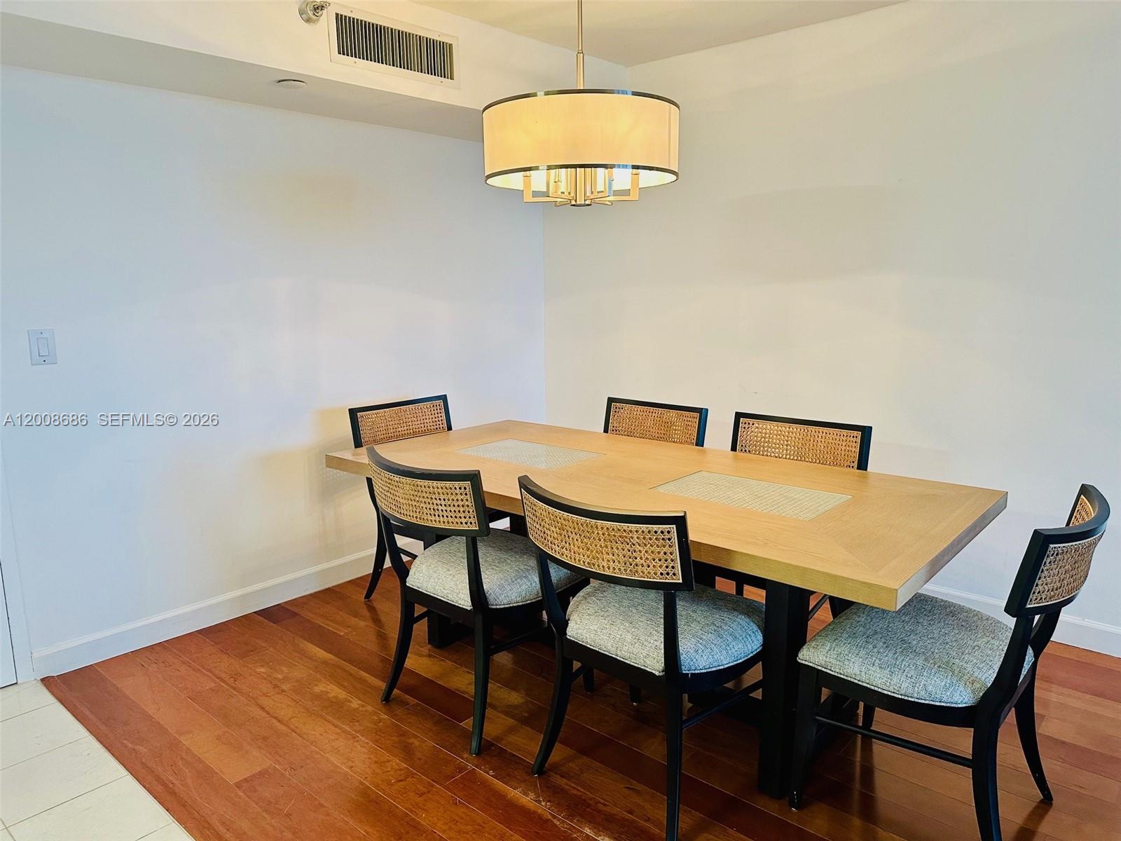 MYSTIC POINTE CONDO NO TH - Residential
