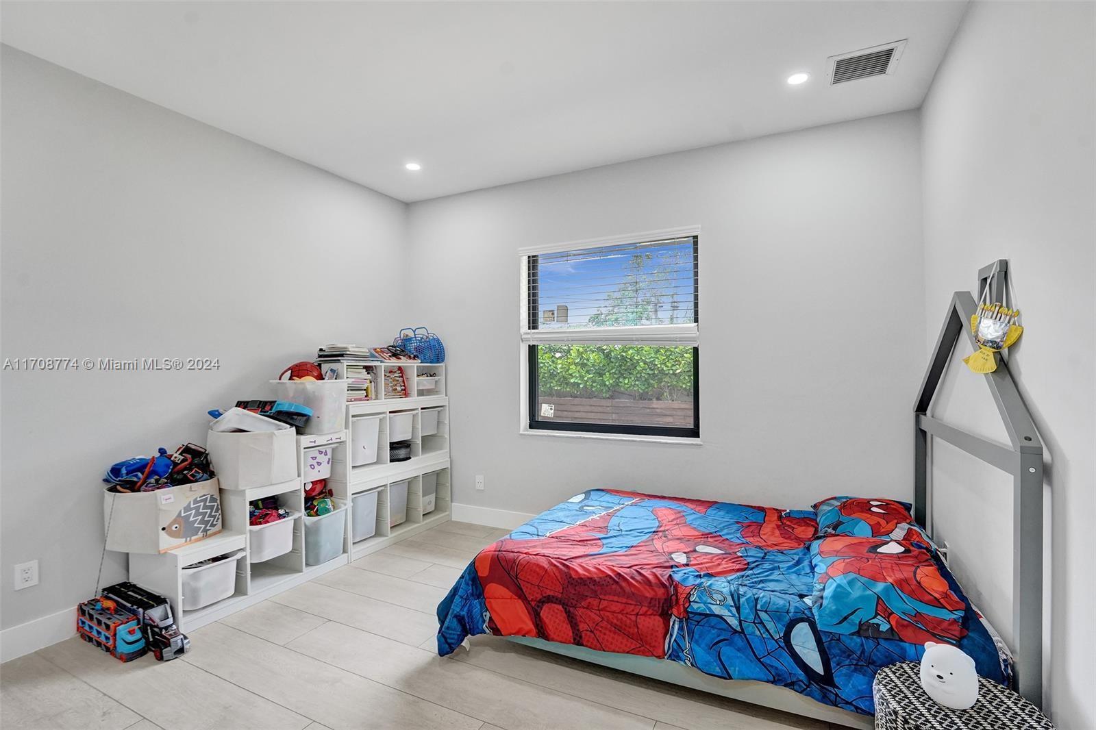 SHADY RIDGE ESTATES - Residential