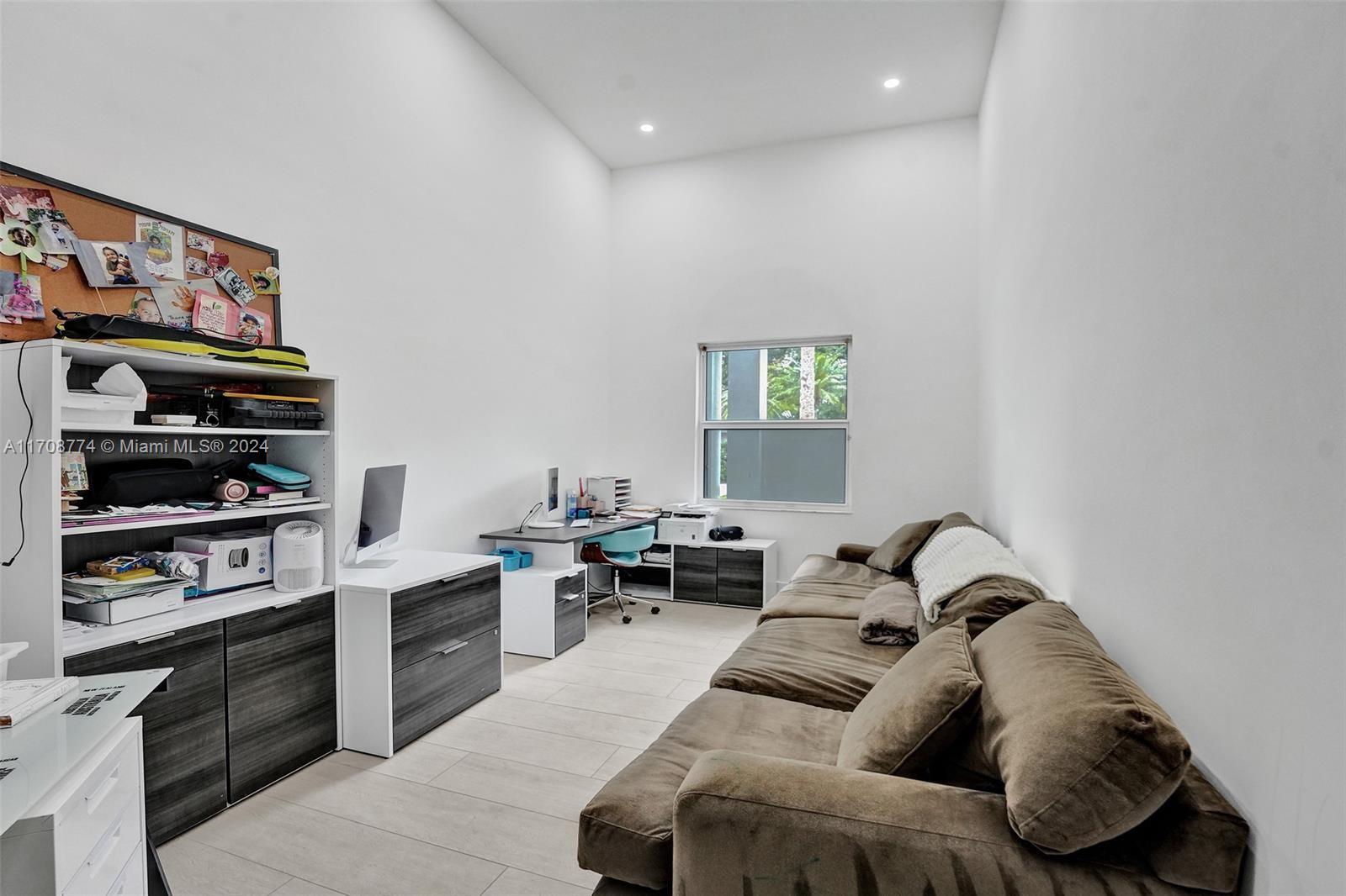 SHADY RIDGE ESTATES - Residential