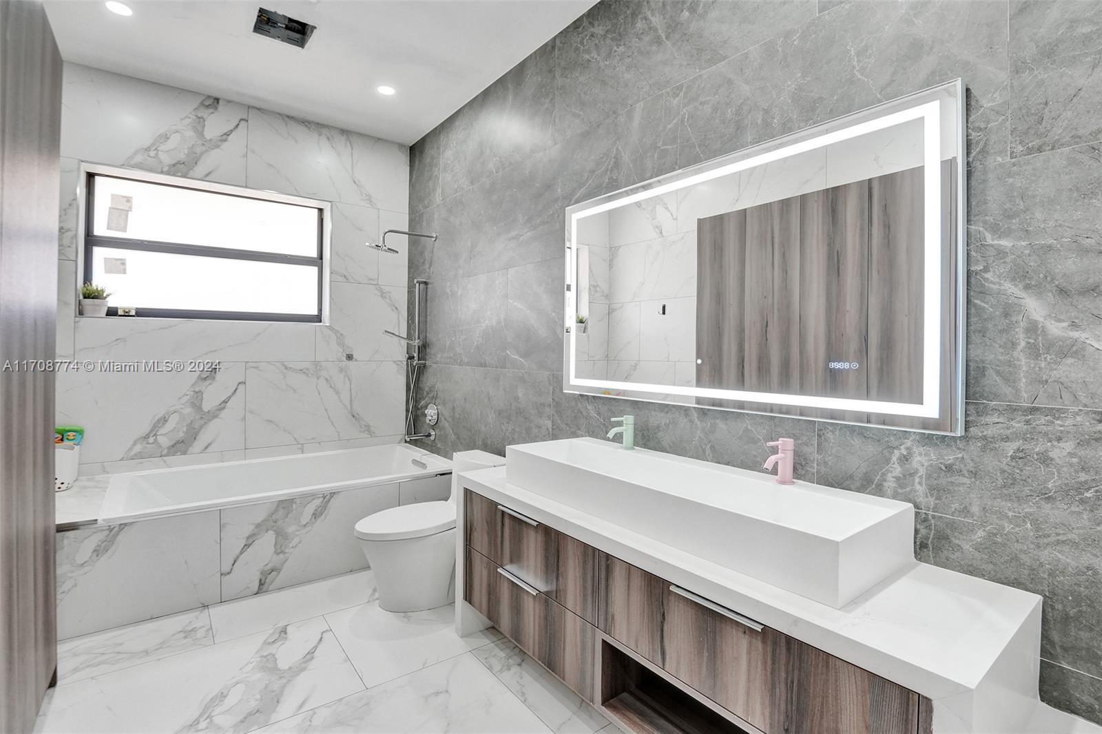 SHADY RIDGE ESTATES - Residential