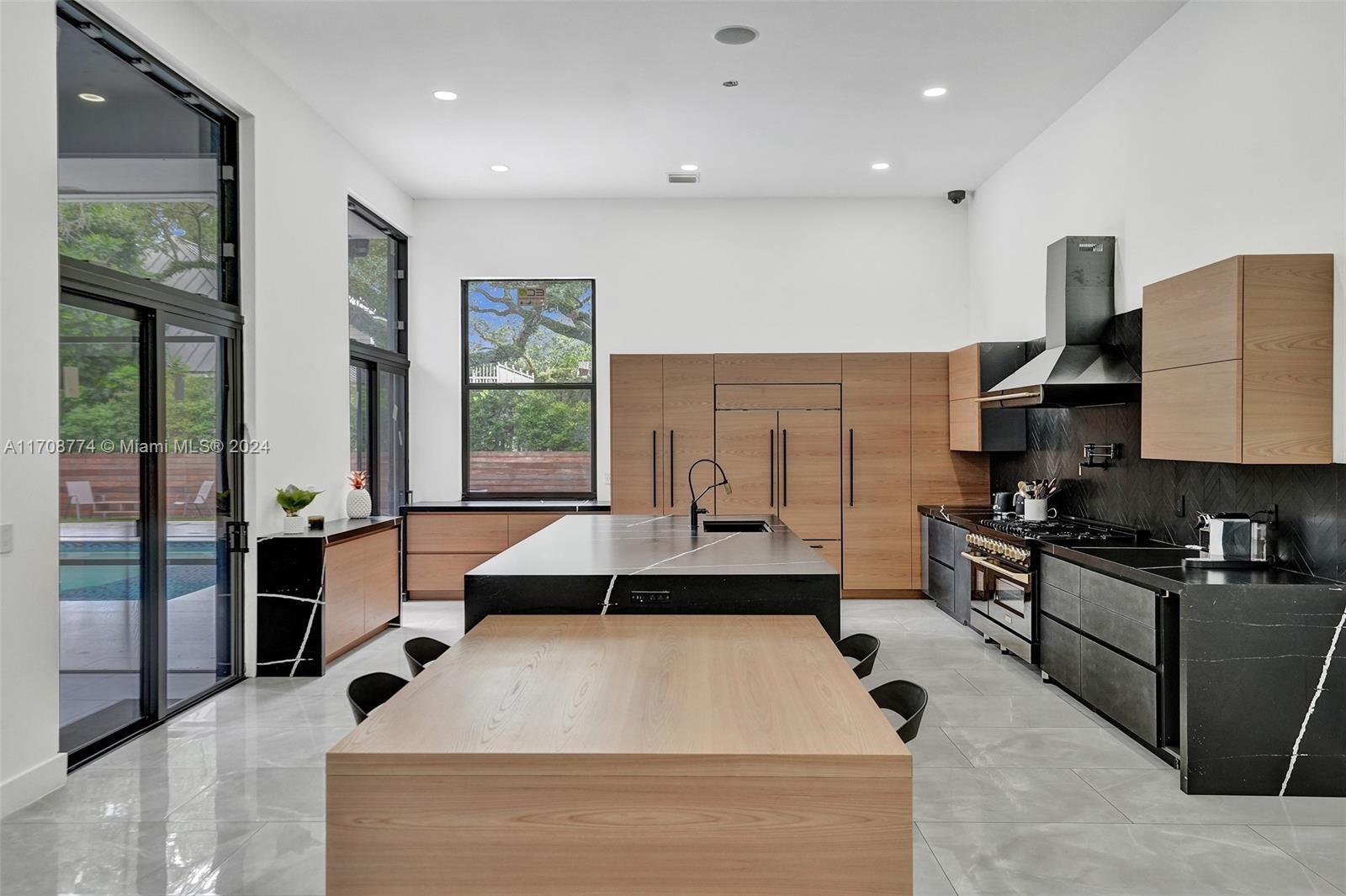 SHADY RIDGE ESTATES - Residential