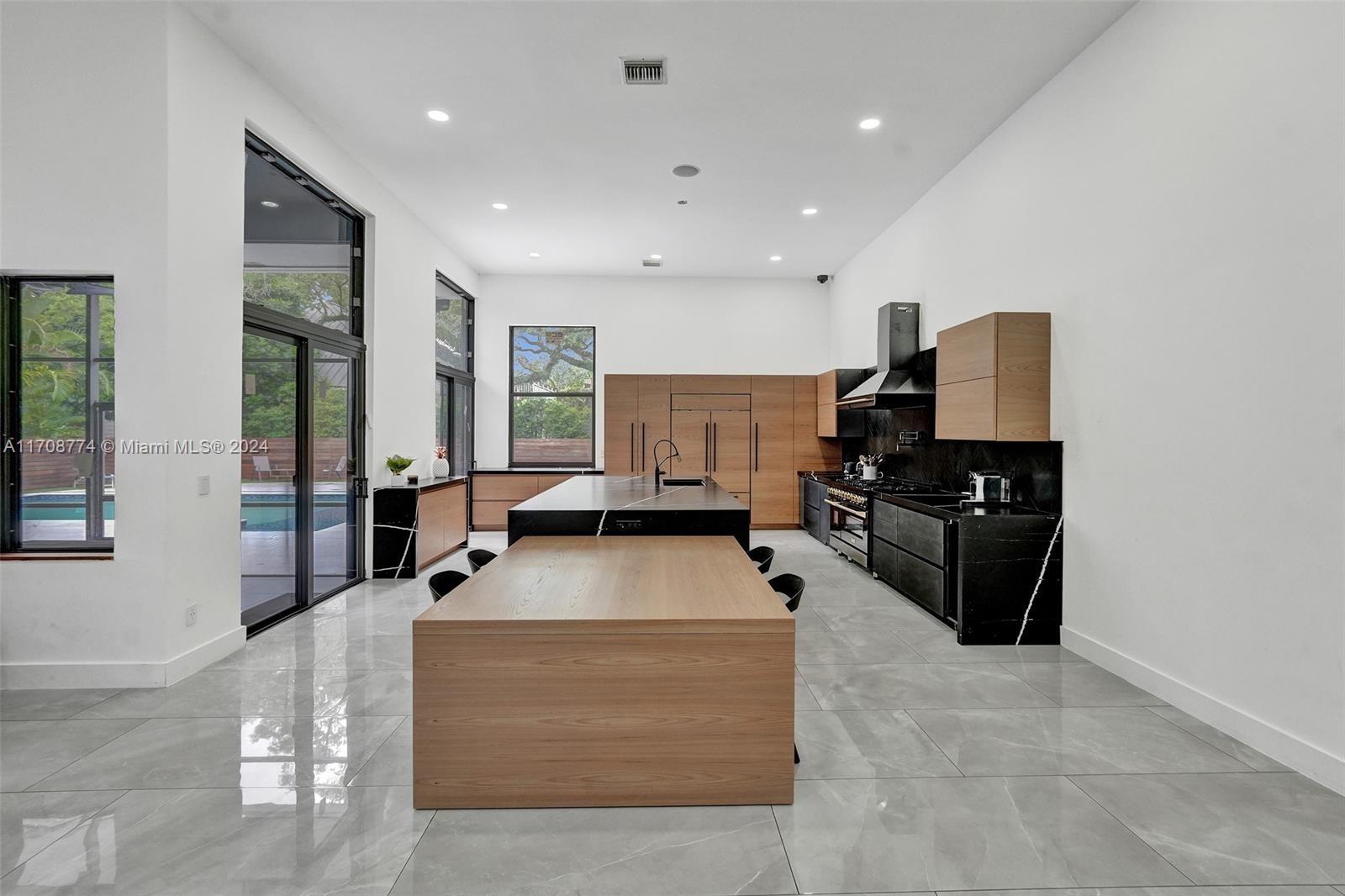SHADY RIDGE ESTATES - Residential