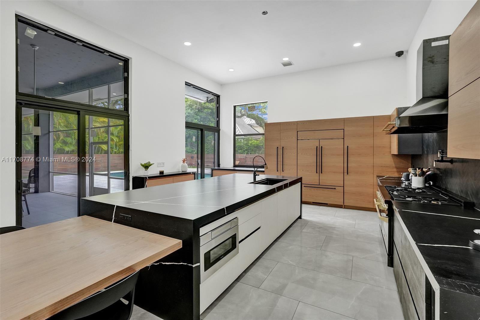 SHADY RIDGE ESTATES - Residential