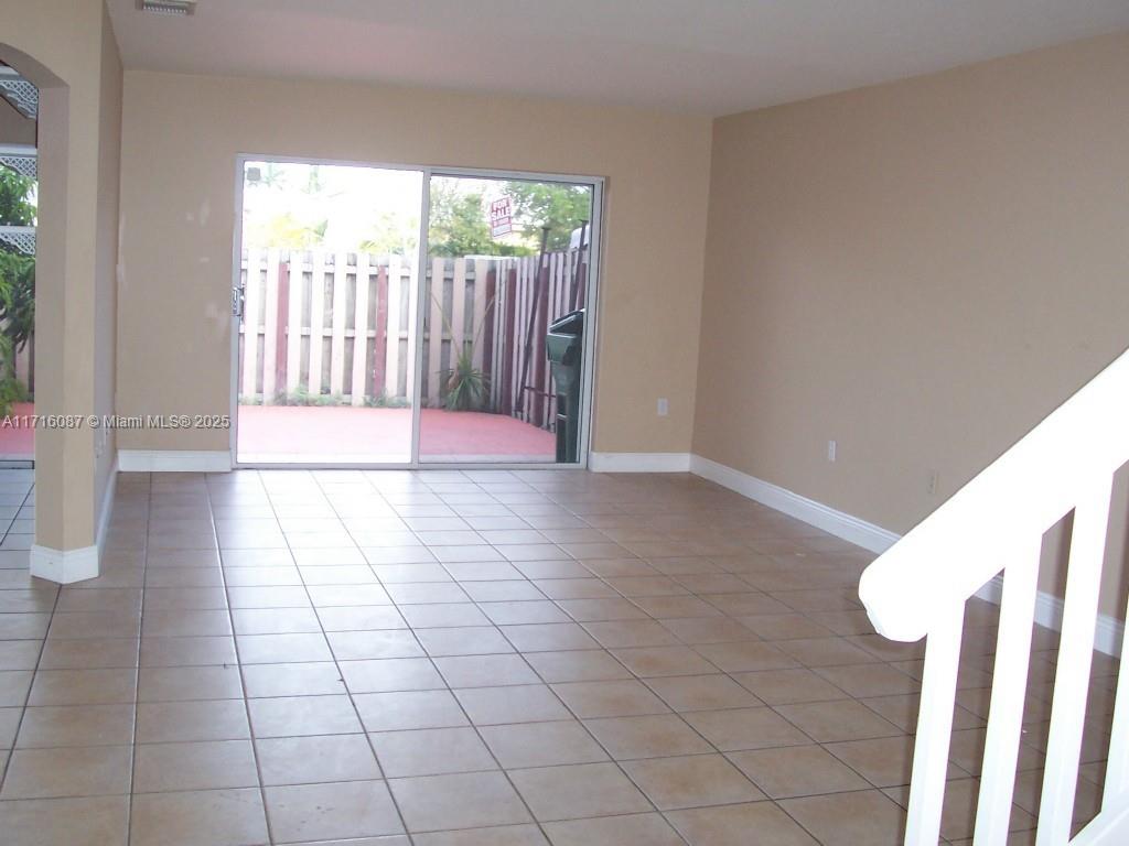 HEFTLERS LAGO MAR WEST - Residential Lease