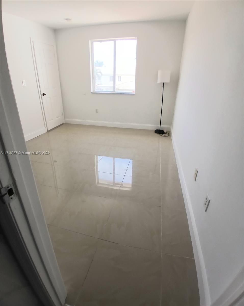 HEFTLERS LAGO MAR WEST - Residential Lease