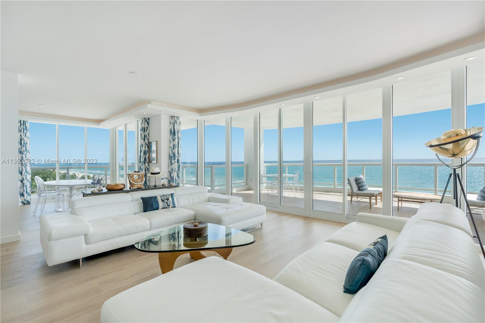LA TOUR CONDO - Residential
