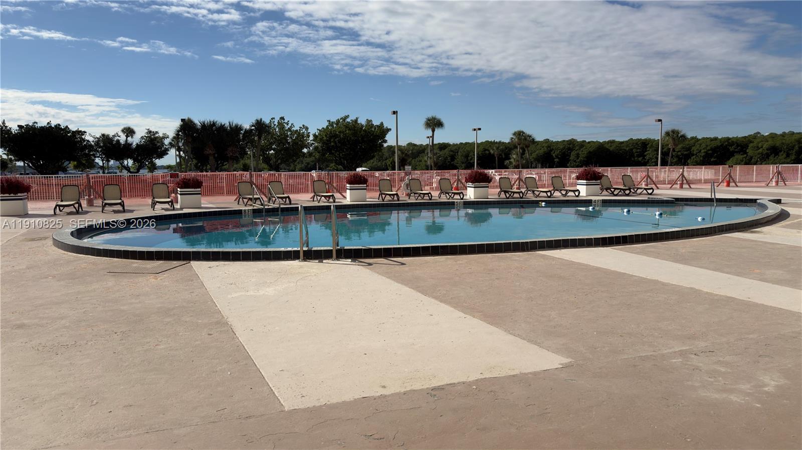 COASTAL TOWERS CONDO - Residential Lease