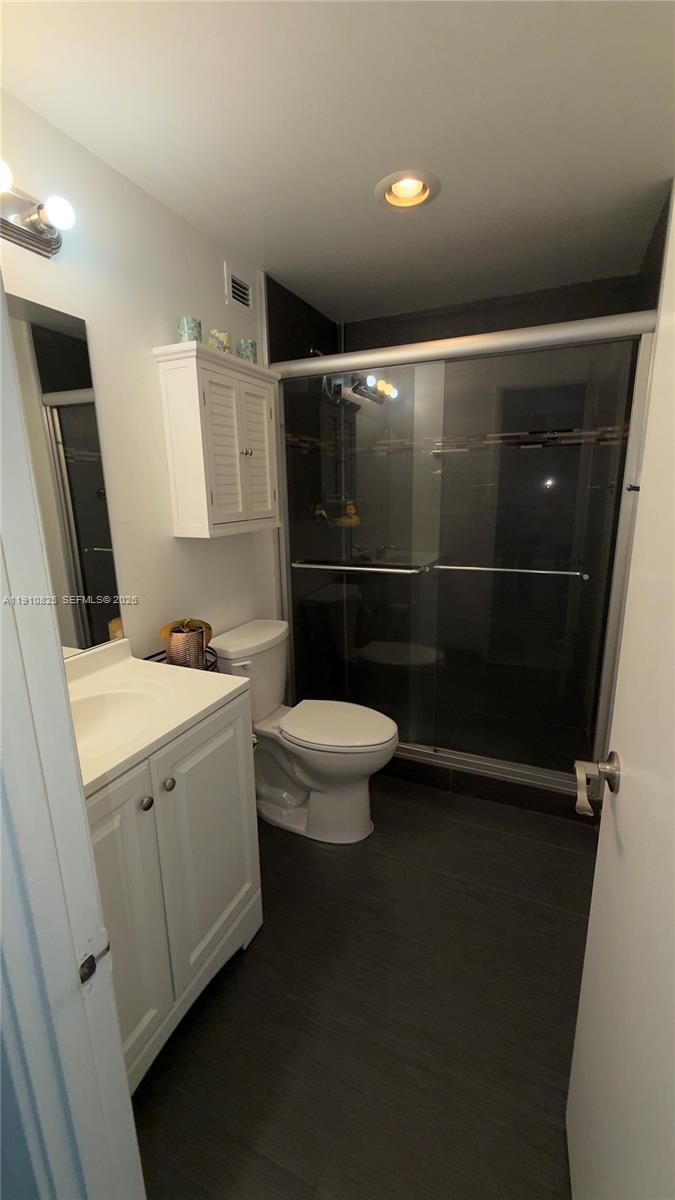 COASTAL TOWERS CONDO - Residential Lease