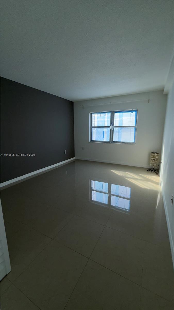 COASTAL TOWERS CONDO - Residential Lease