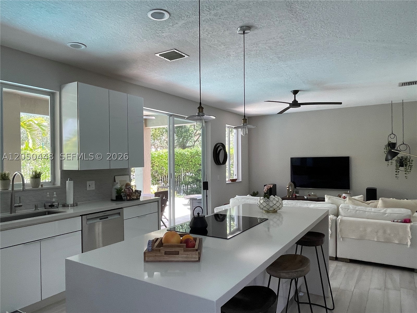 SECTOR 2-PARCELS 12 13 14 - Residential Lease