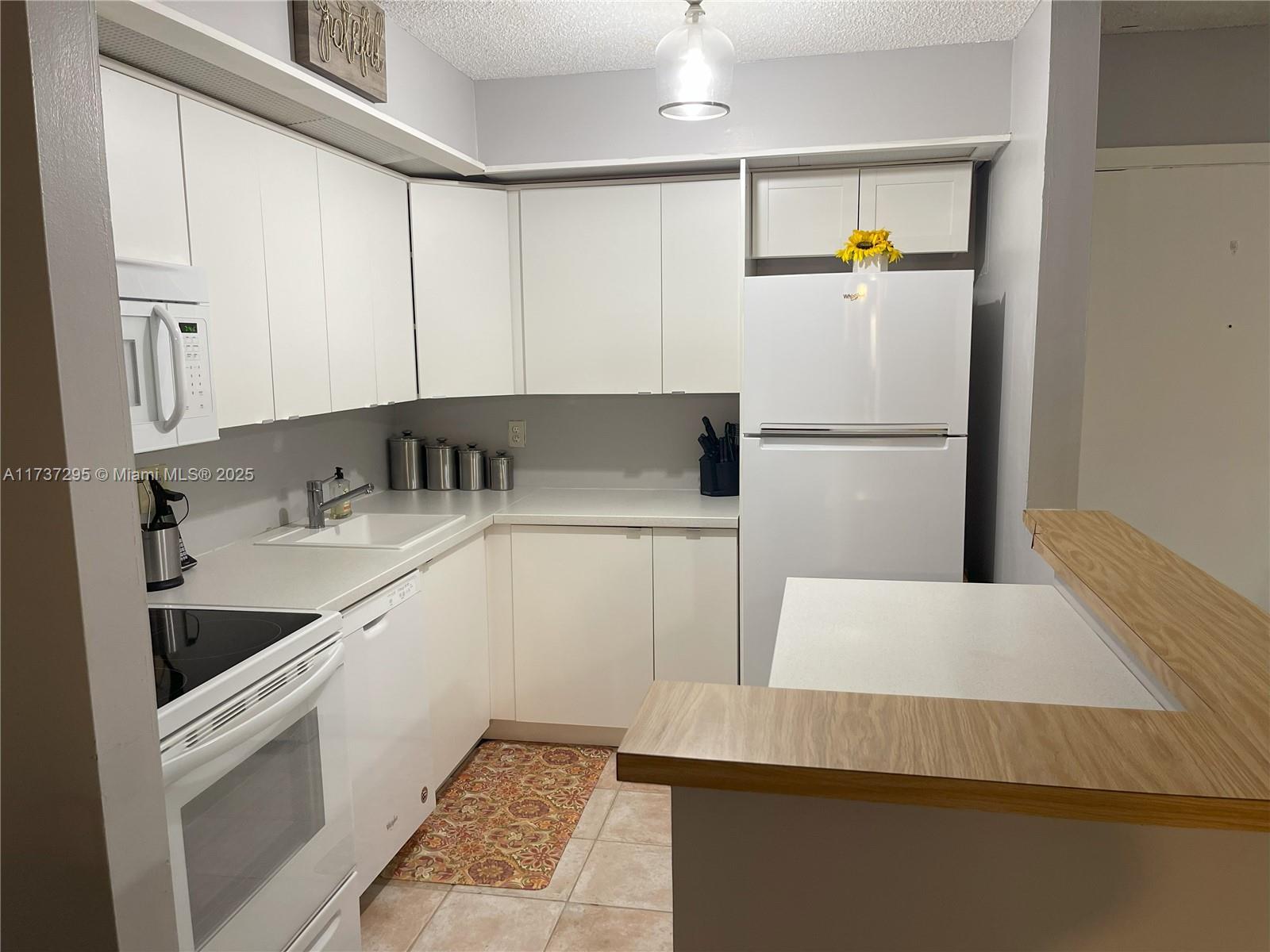 BELFORT CONDOMINIUM I - Residential