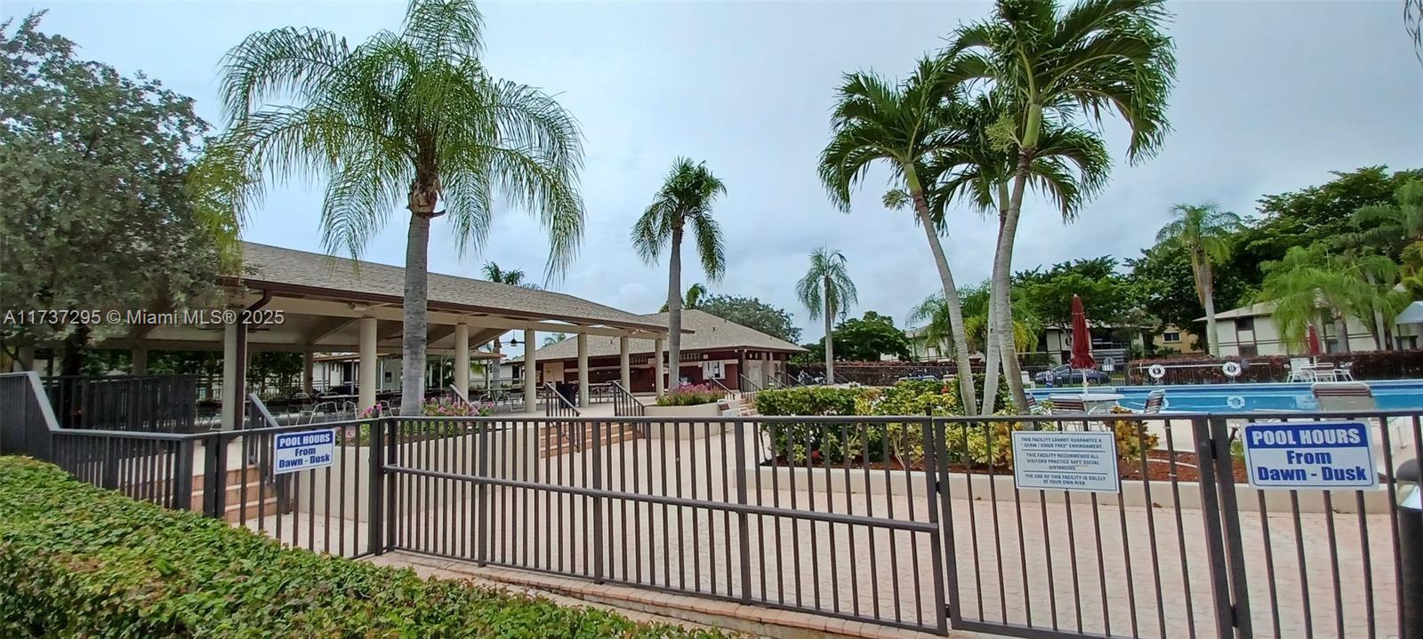 BELFORT CONDOMINIUM I - Residential
