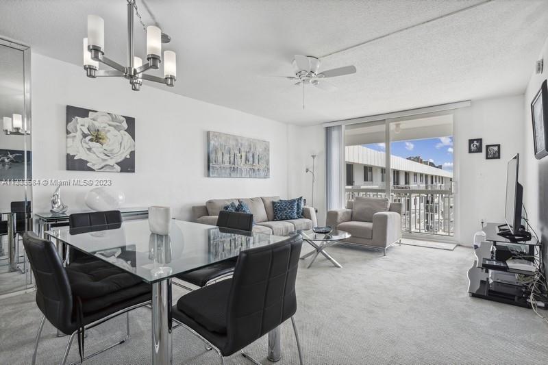 THE PRESIDENTIAL CONDO - Residential