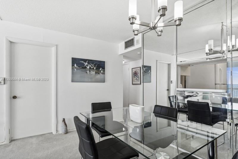 THE PRESIDENTIAL CONDO - Residential