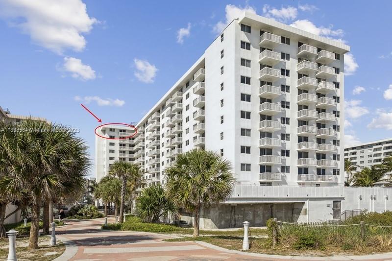 THE PRESIDENTIAL CONDO - Residential