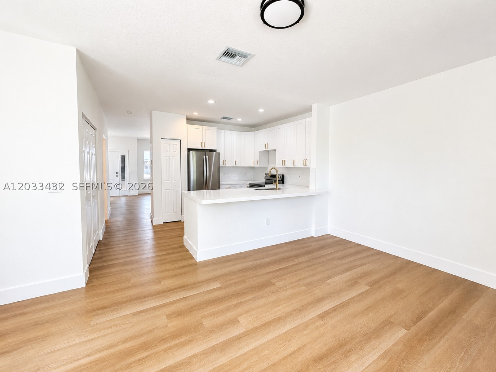 TUSCANY NO 1 CONDO - Residential