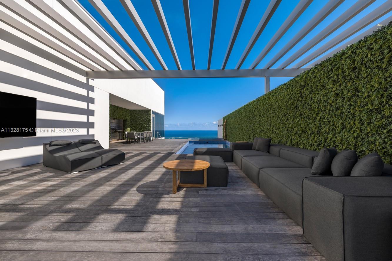 OCEANA BAL HARBOUR CONDO - Residential