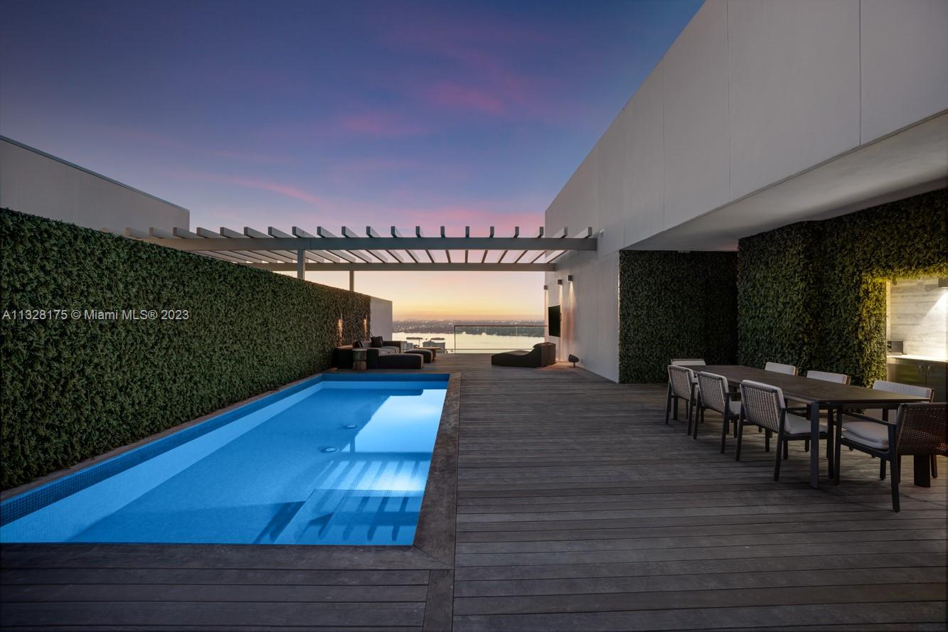 OCEANA BAL HARBOUR CONDO - Residential