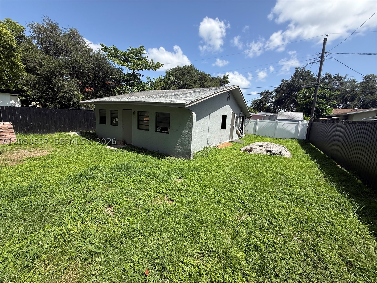 HOLLYWOOD BEACH HEIGHTS S - Residential