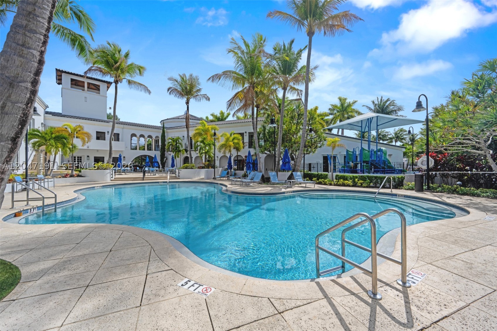 AVENTURA LAKES PHASE 1 - Residential
