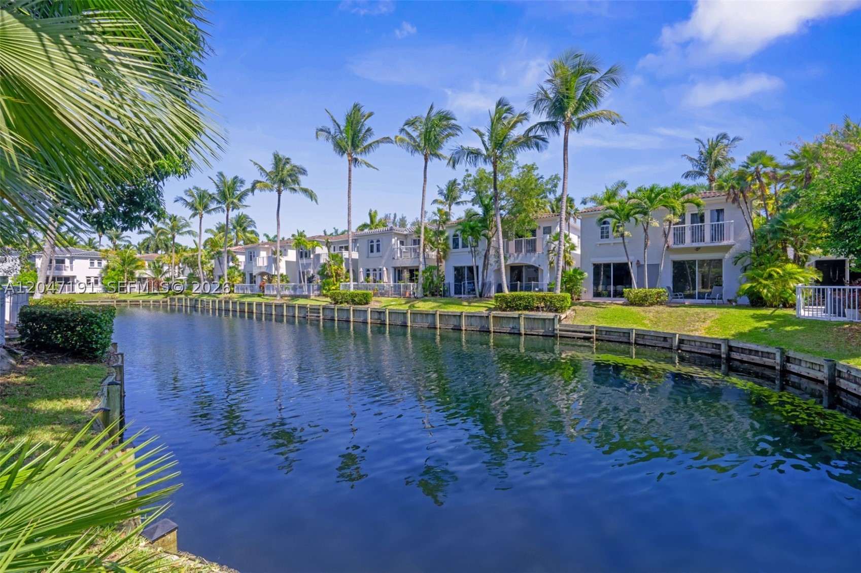 AVENTURA LAKES PHASE 1 - Residential