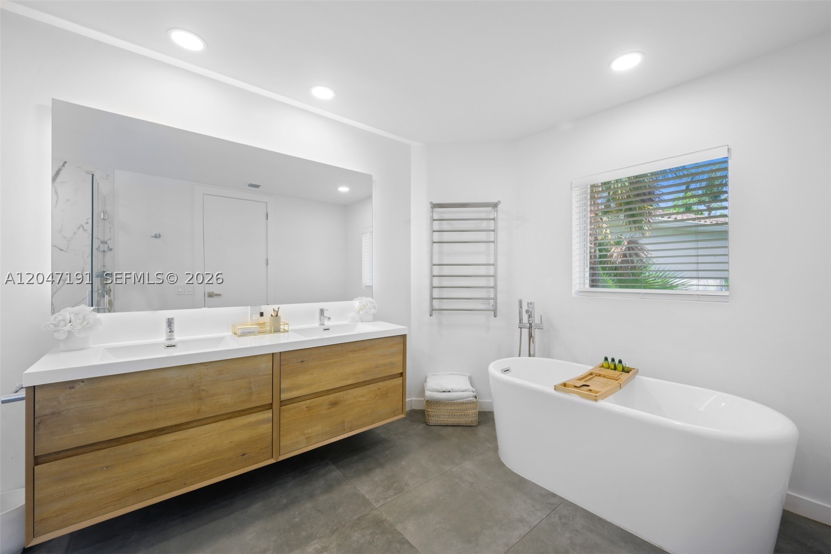 AVENTURA LAKES PHASE 1 - Residential