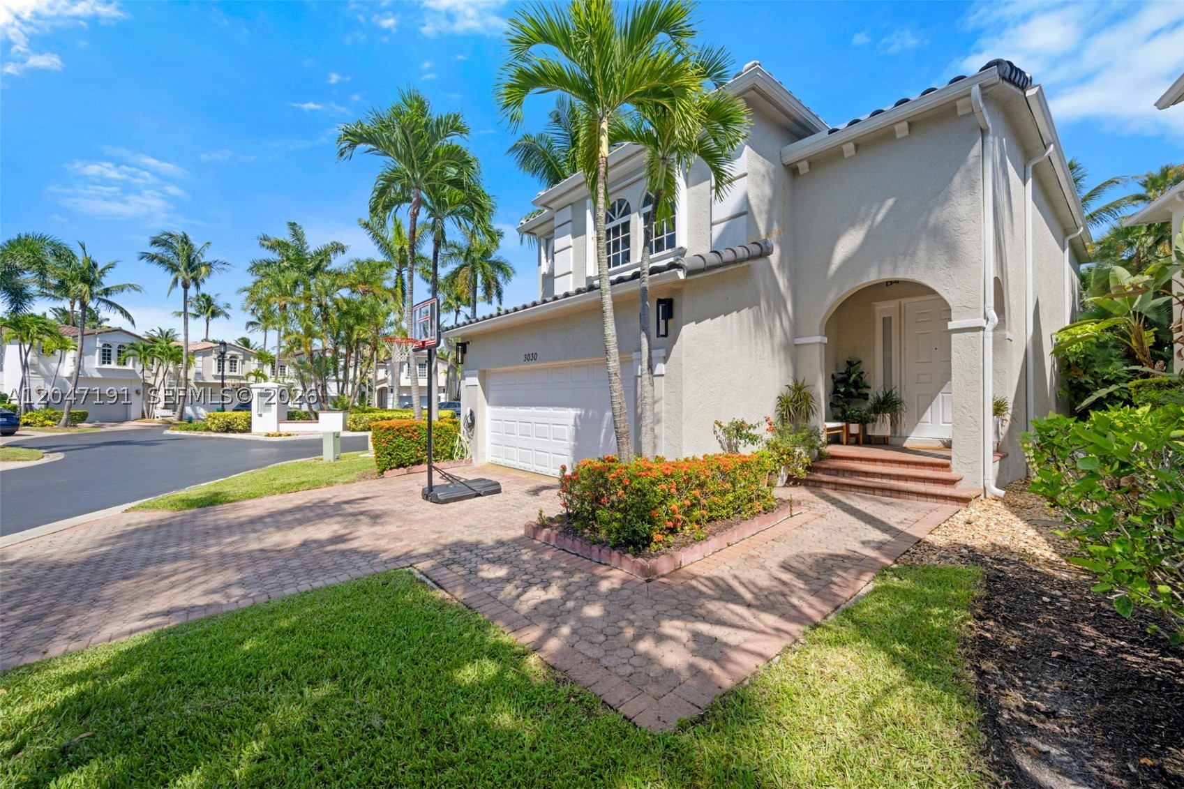 AVENTURA LAKES PHASE 1 - Residential