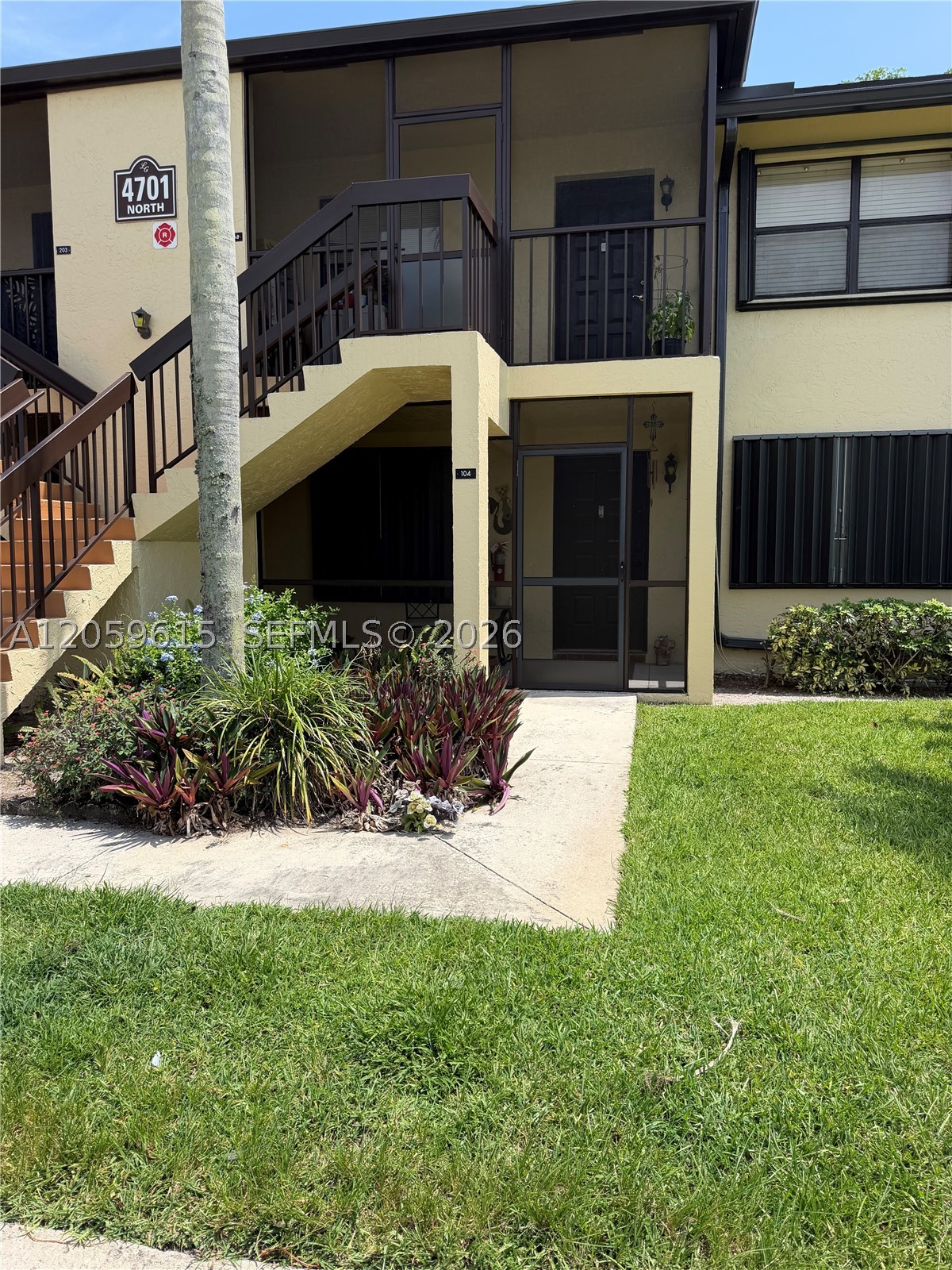 LUCERNE GREENS CONDO - Residential