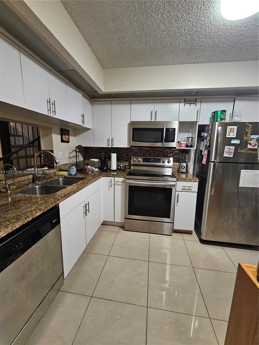 ELAN AT CALUSA CONDO XIII - Residential